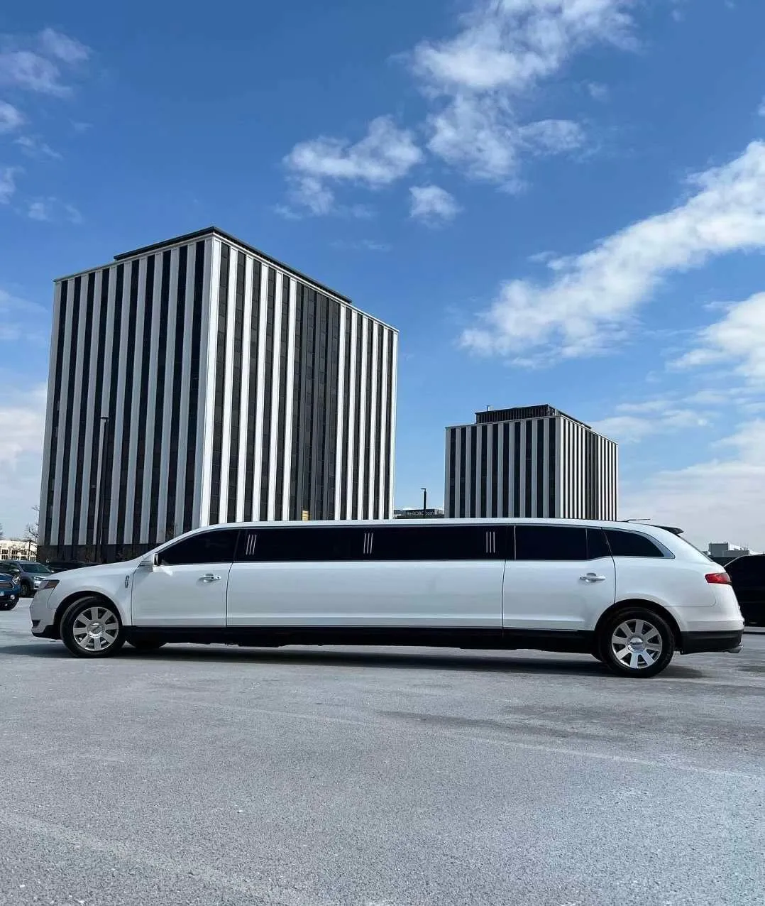 Lincoln MKT Stretch Limousine Gallery